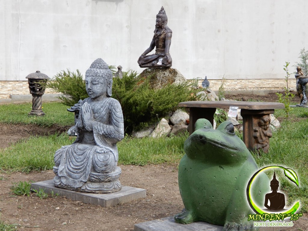 Mindent 'Is' kerti dekoráció 66